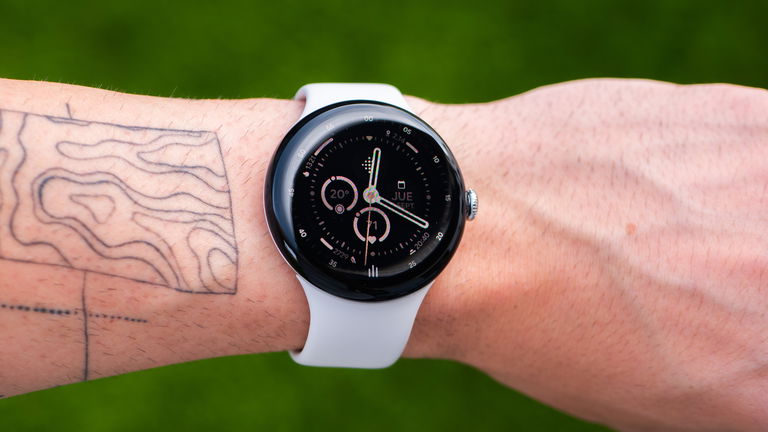 Este reloj inteligente nos parece el Apple Watch para Android y tiene un gran descuento